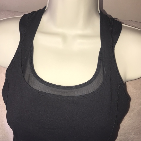 Lululemon black size 6 tank top built in bra mesh accents criss cross back 💕 - Picture 2 of 10